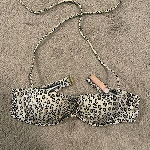Victoria's Secret Leopard Print Bikini Top
